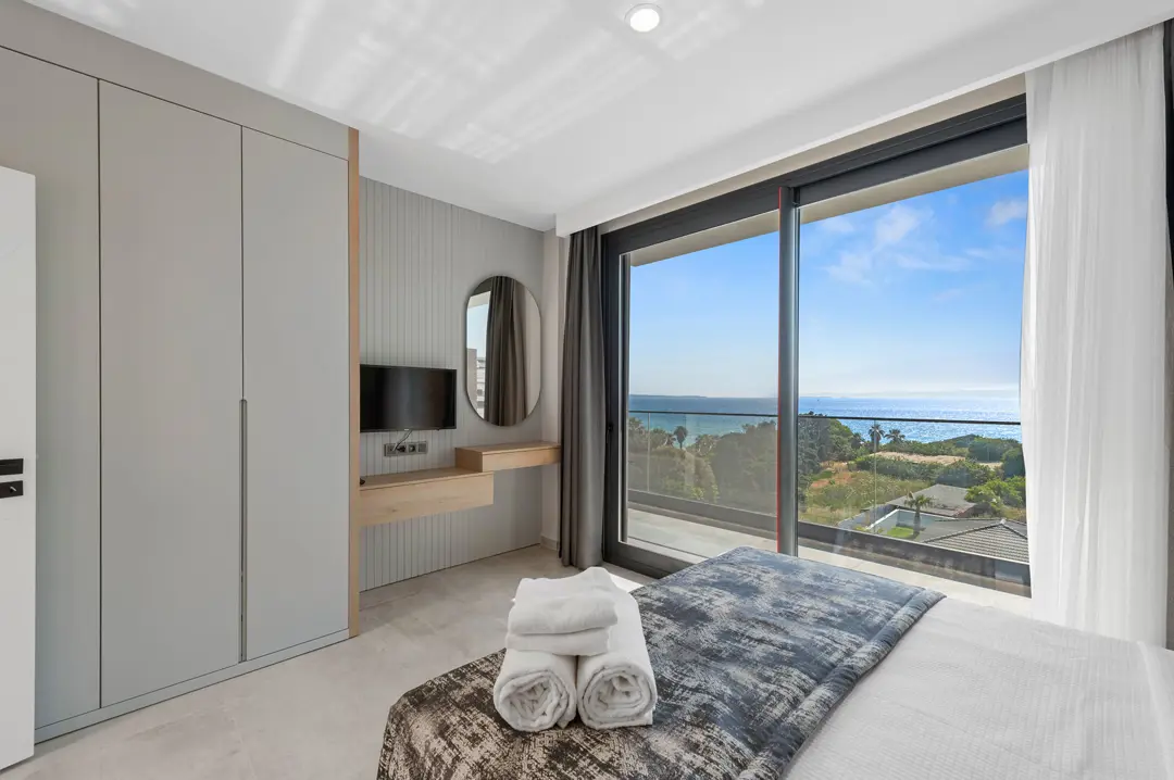 Mimari Fotoğraf Çekimi İzmir — Kadagan Suites Modern Bina Cephesi — mertakdurak.com — 18