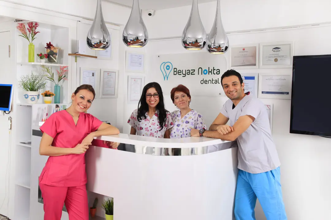 Fabrika Fotoğraf Çekimi İzmir — Beyaz Nokta Dental Hijyenik Ortam Detayı — mertakdurak.com