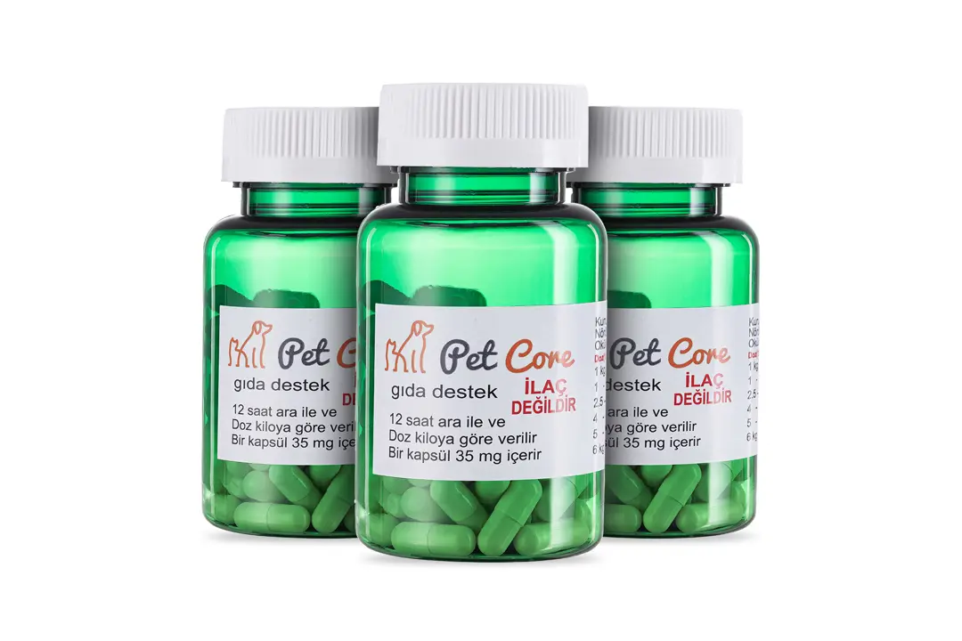 E-Ticaret Ürün Fotoğrafı İzmir — Core Multivitamin Ürün Kompozisyonu — mertakdurak.com