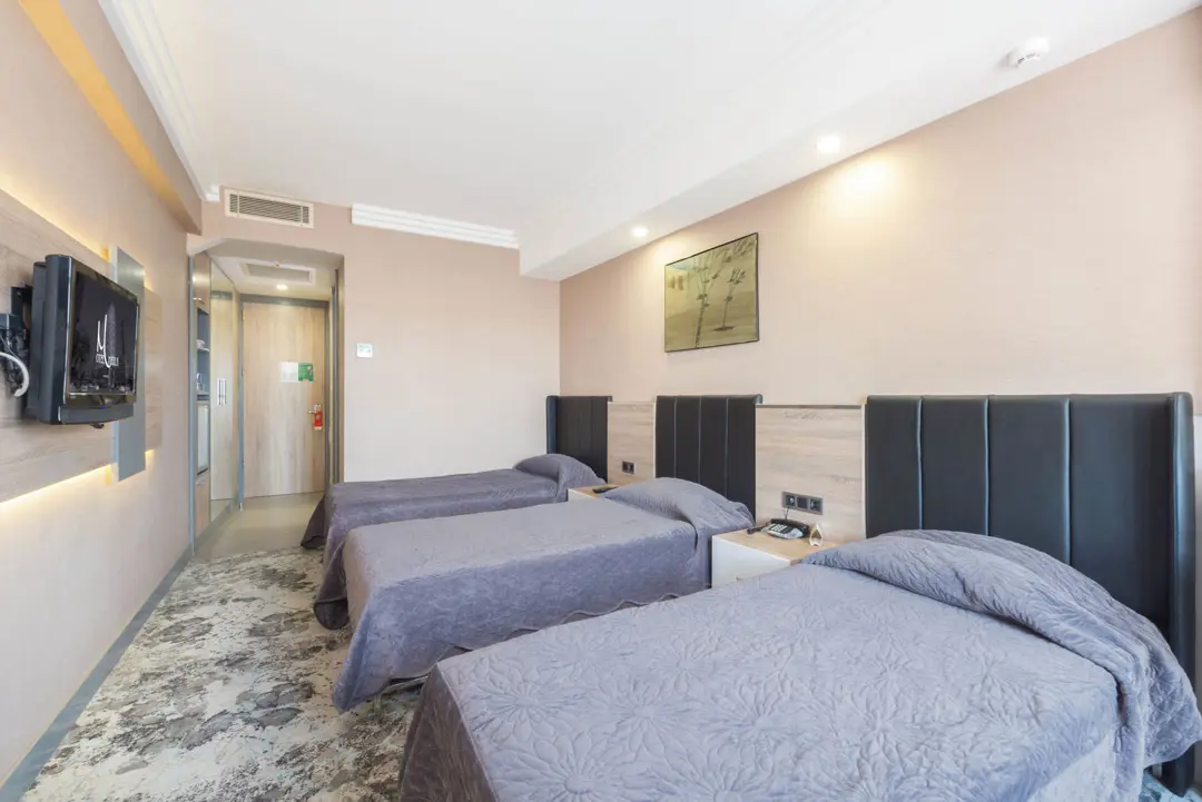 Mimari Fotoğraf Çekimi İzmir — Marla Hotel Cephe Detayları — mertakdurak.com — 14
