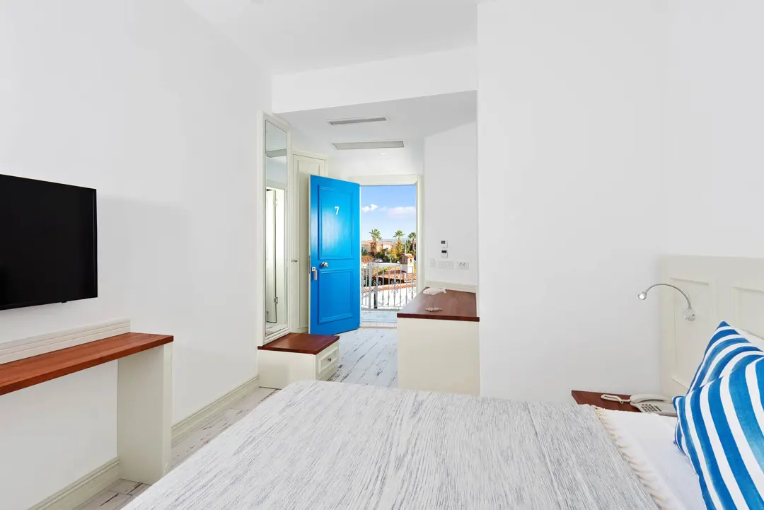 Mimari Fotoğraf Çekimi İzmir — Rhodium Hotel Profesyonel Çekim — mertakdurak.com