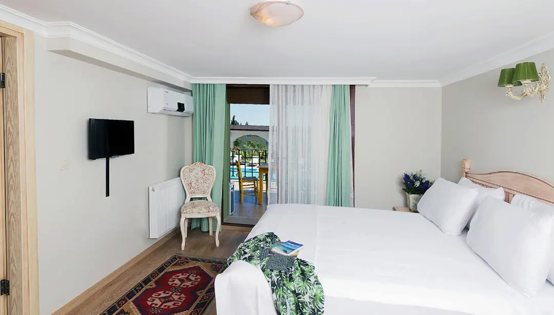 Mimari Fotoğraf Çekimi İzmir — Belizi-Köyce Hotel Doğal Işık Kullanımı — mertakdurak.com — 18
