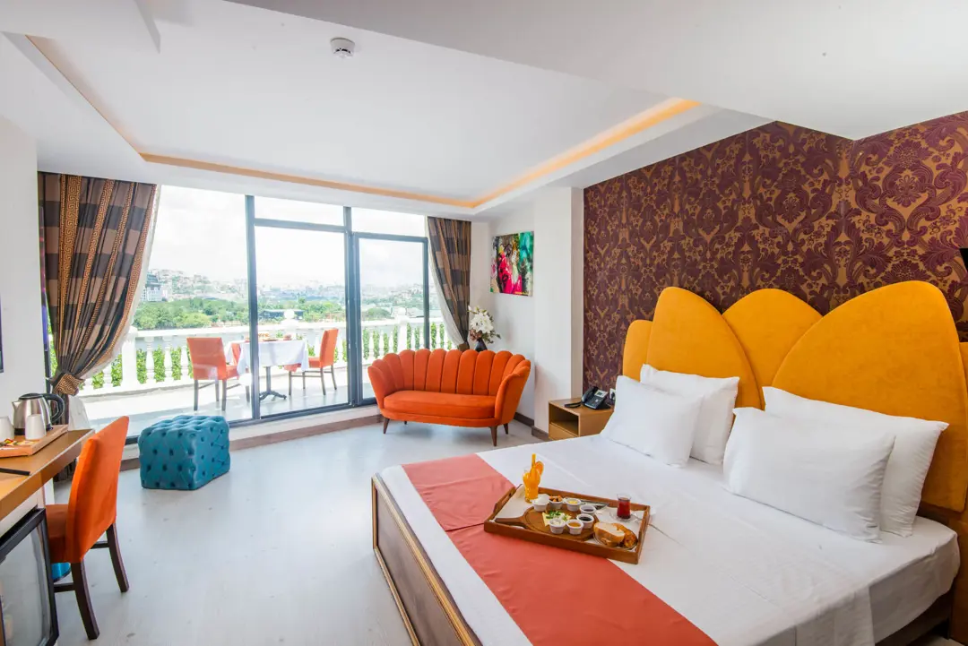 Mimari Fotoğraf Çekimi İzmir — Mayla Golden Horn Hotel Cephe Detayı — mertakdurak.com — 16
