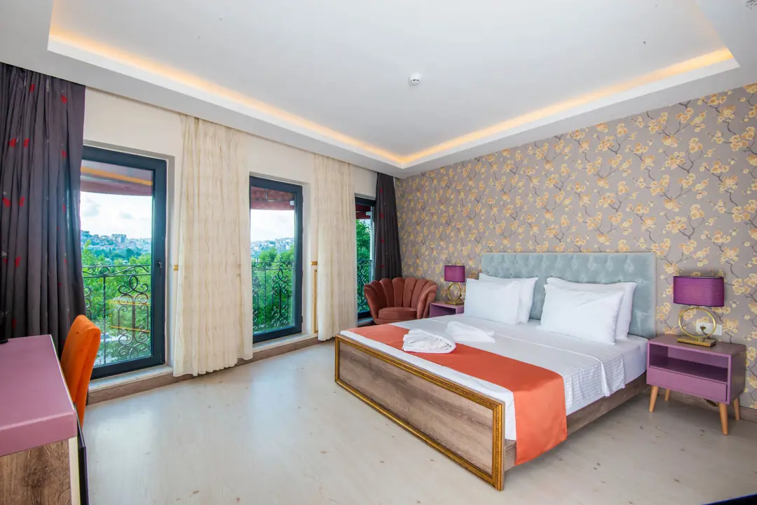 Mimari Fotoğraf Çekimi İzmir — Mayla Golden Horn Hotel Cephe Detayı — mertakdurak.com — 13