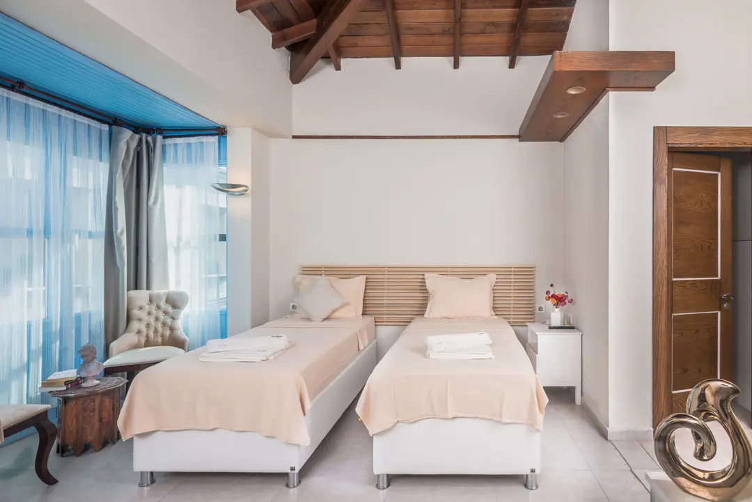 Mimari Fotoğraf Çekimi İzmir — D'Core Alaçatı Hotel Rustik Atmosfer — mertakdurak.com