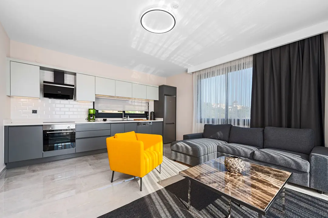 Mimari Fotoğraf Çekimi İzmir — Kadagan Suites Modern Bina Cephesi — mertakdurak.com — 15