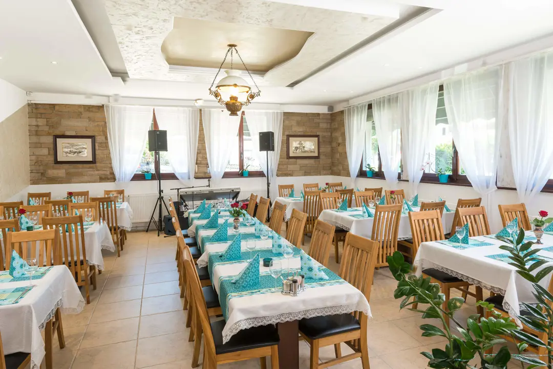 Mimari Fotoğraf Çekimi İzmir — Orient Grill Mimari Perspektif — mertakdurak.com