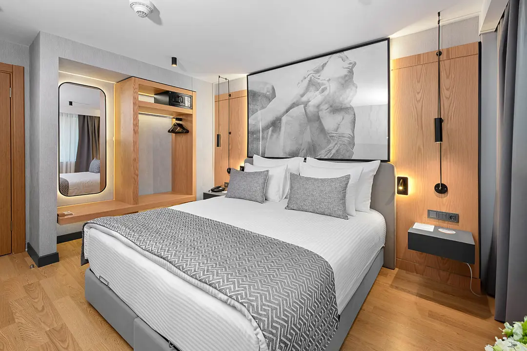 Mimari Fotoğraf Çekimi İzmir — İBOS Hotel Perspektif ve Derinlik — mertakdurak.com