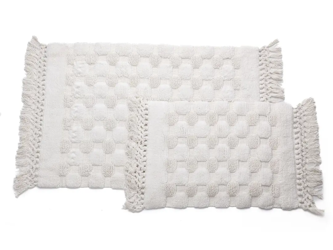 Enmore Tekstil krem pom-pom kabarcıklı pamuklu banyo paspası ikinci açı — Amazon Trendyol e-ticaret ürün listing görseli