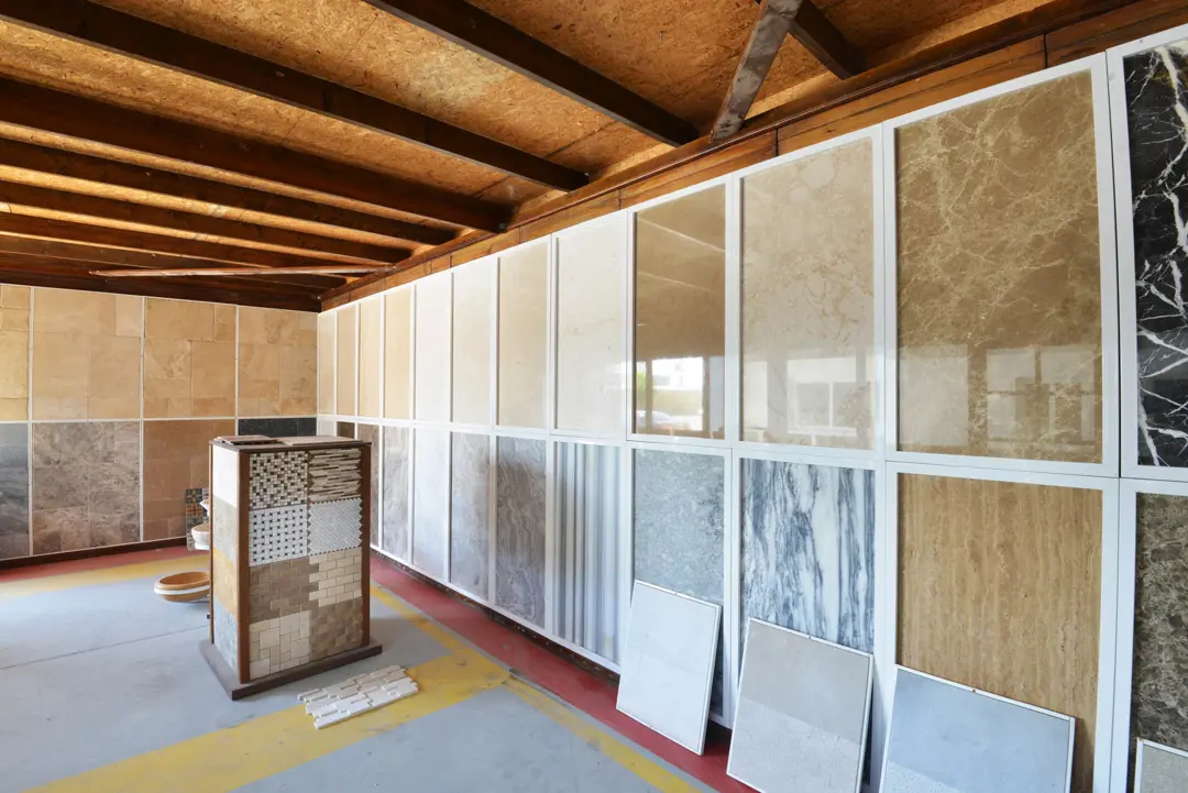 Fabrika Fotoğraf Çekimi İzmir — TLG Marble Dengeli Aydınlatma — mertakdurak.com